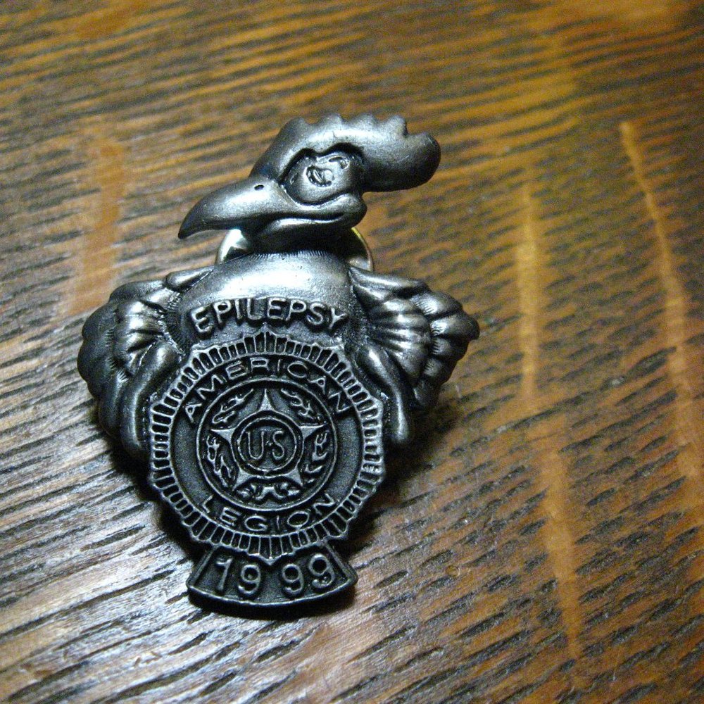 🇺🇸 American Legion Vintage 1999 Epilepsy Lapel Pin